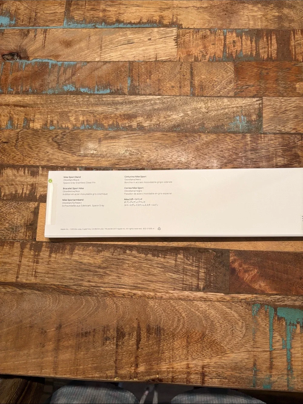 Sealed in Box Apple Nike Sports Band 42 MM Black (Obsidian) Color MSRP $50